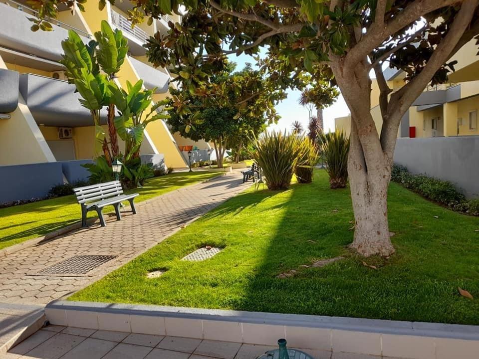 Condominio Do Mar Lagos Kültér fotó